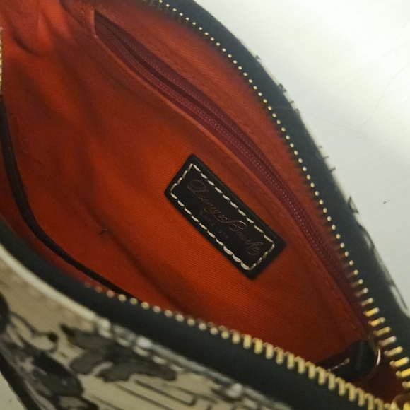 Dooney & Bourke Disney Mickey Comic Mini Barrel Bag – Rare